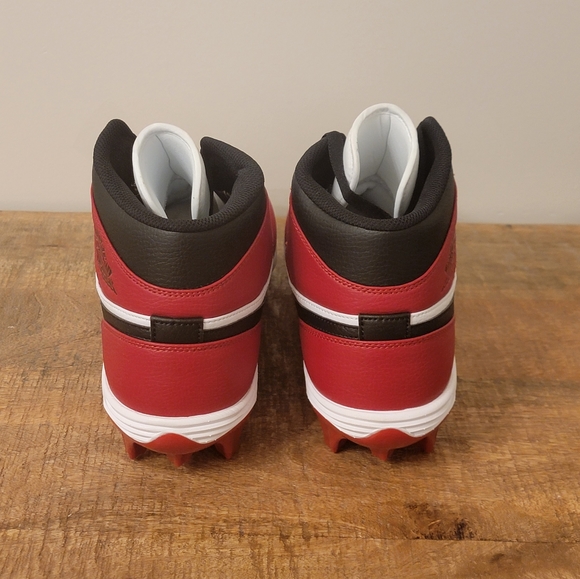 Air Jordan 1 Mid TD Chicago Men\'s Size 12 White Red FJ6805-106 main image 4